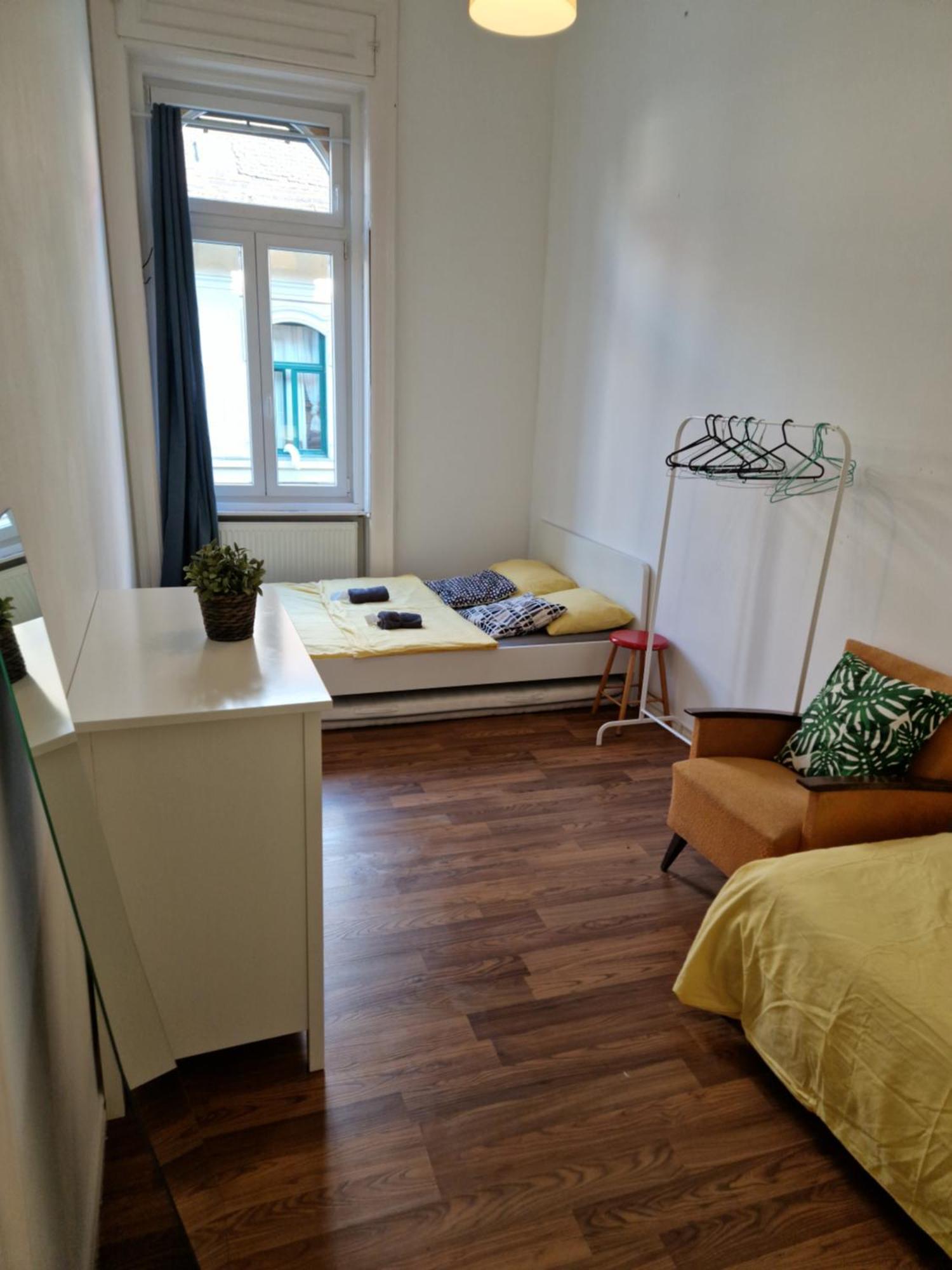 Peaceful Tribe Residence 布达佩斯 外观 照片